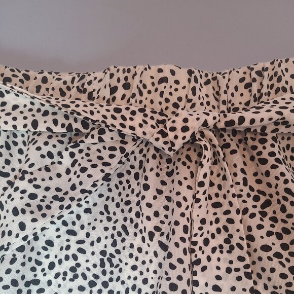 White and Black Polka Dot Ruffle Skirt – Size Small – Adjustable Tie Waist - Picture 5 of 9